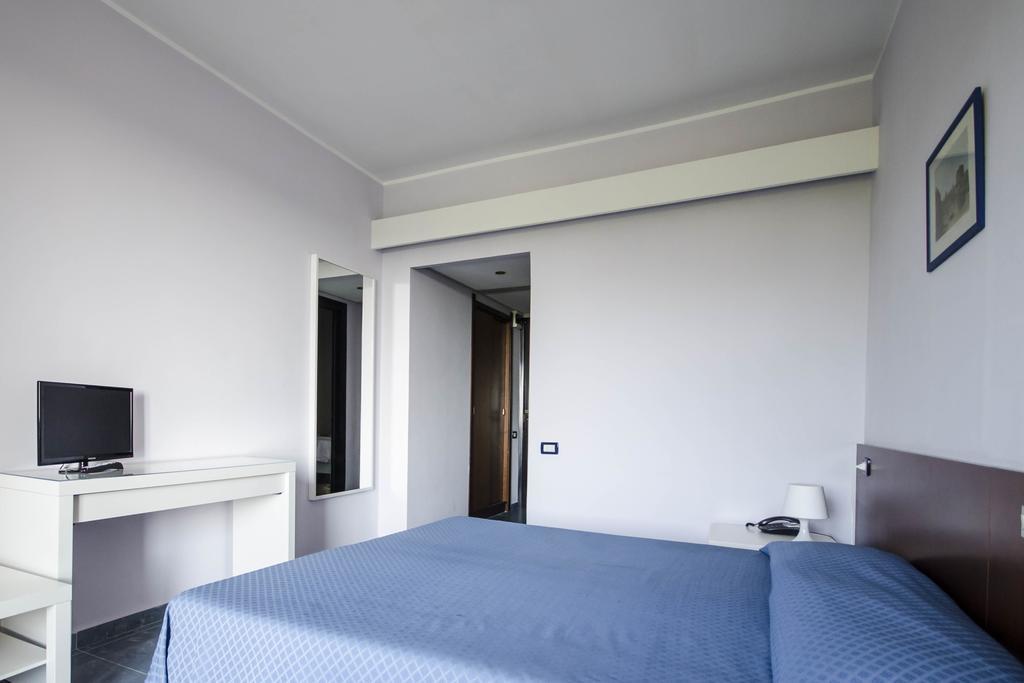 Grand Hotel Helios Tarquinia Exterior foto